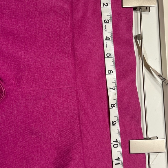 Lululemon The Flow Cinched Crop Leggings Pink Size S  EUC. S - Picture 7 of 8